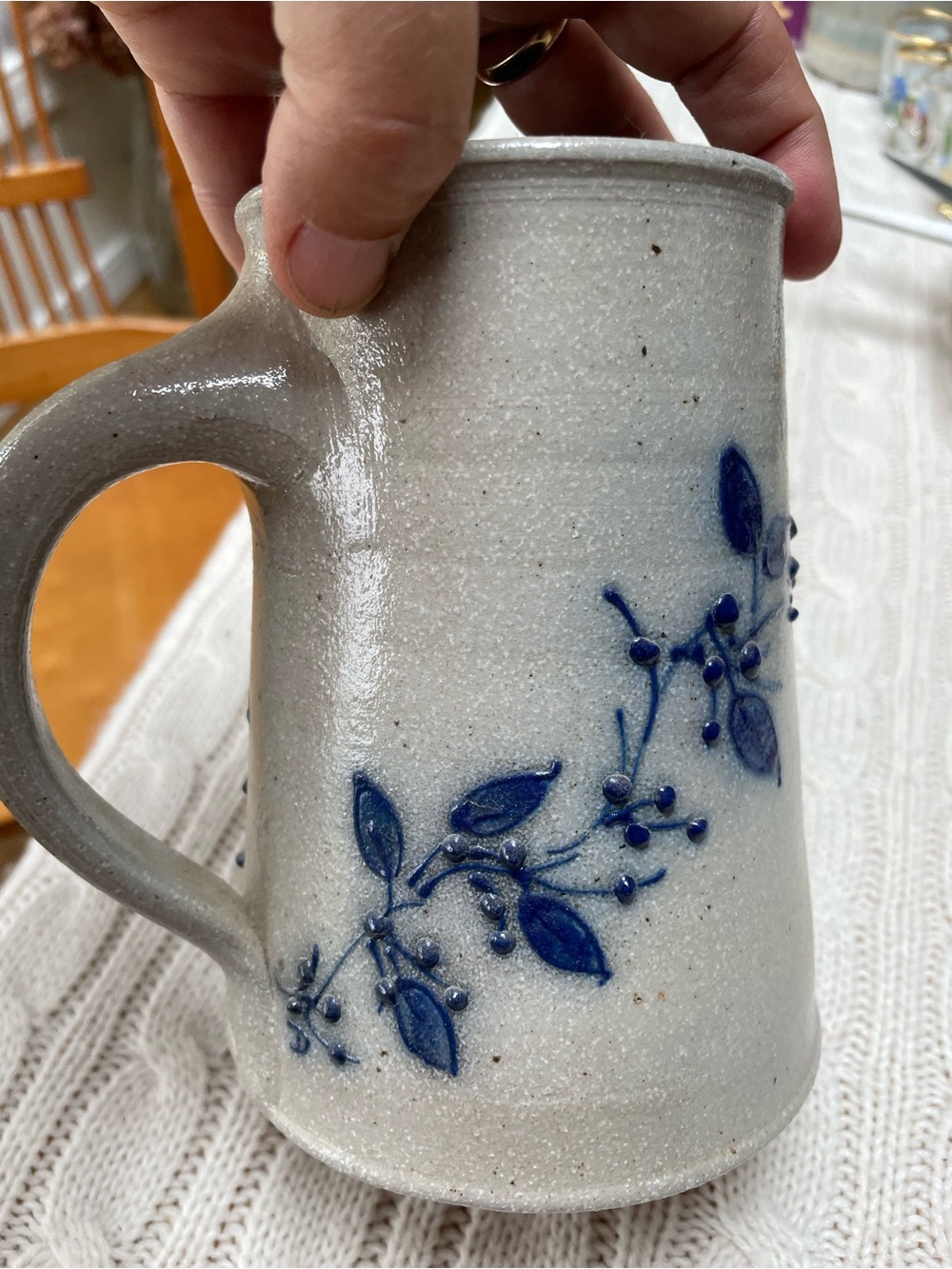 1997 Salmon Falls Stoneware Berry Vine Beer Stein Dover, NH Salt Glaze Cobalt